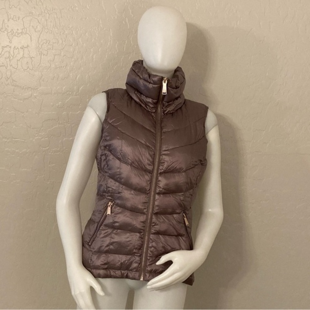 Calvin Klein Mauve Premium Down Puffer Vest Small